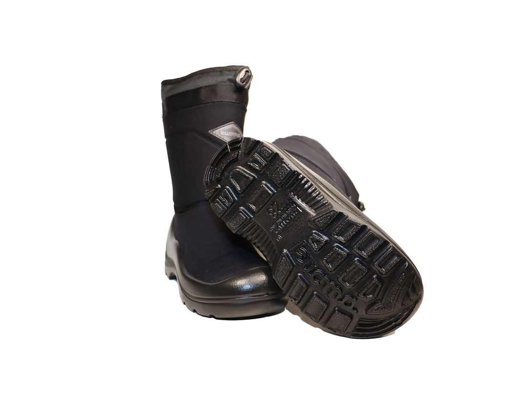 LUMILUKKO MUSTA BLACK