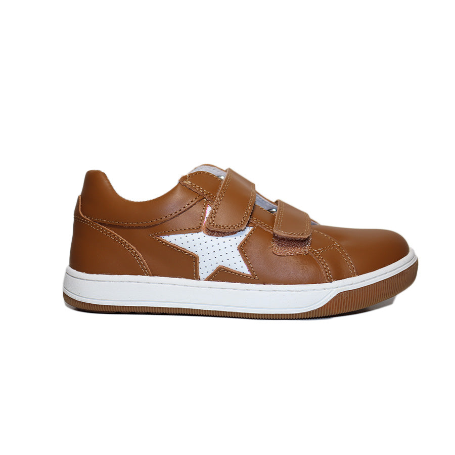 MINDS VL COGNAC AND WHITE